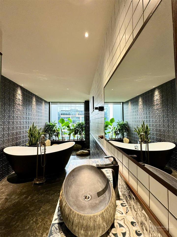 The opera bán loft đập thông 2 căn view sông và thành phố  full nt thiết kế