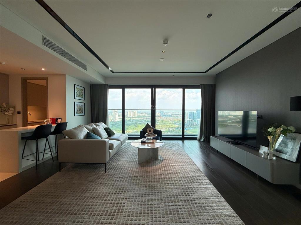 Grand marina cho thuê 3pn  150m2 view trực diện sông và thủ thiêm