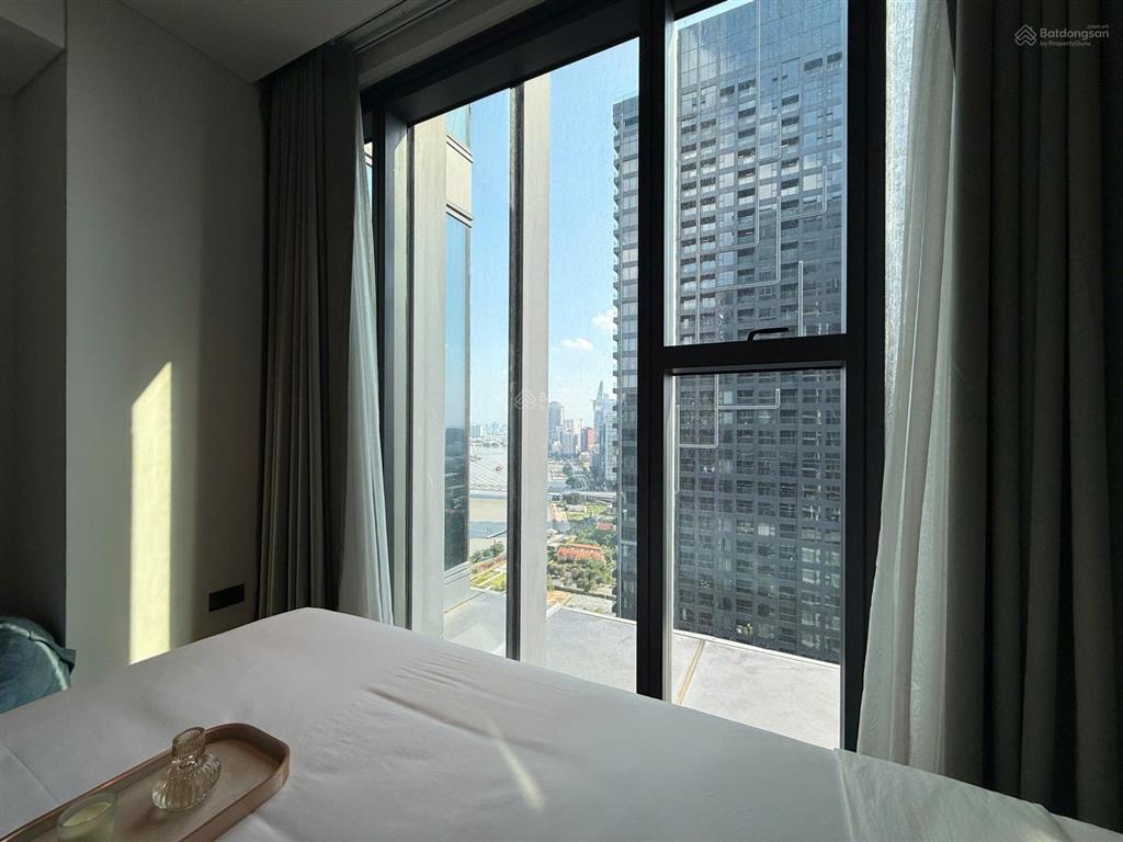 Grand marina cho thuê 3pn  150m2 view trực diện sông và thủ thiêm