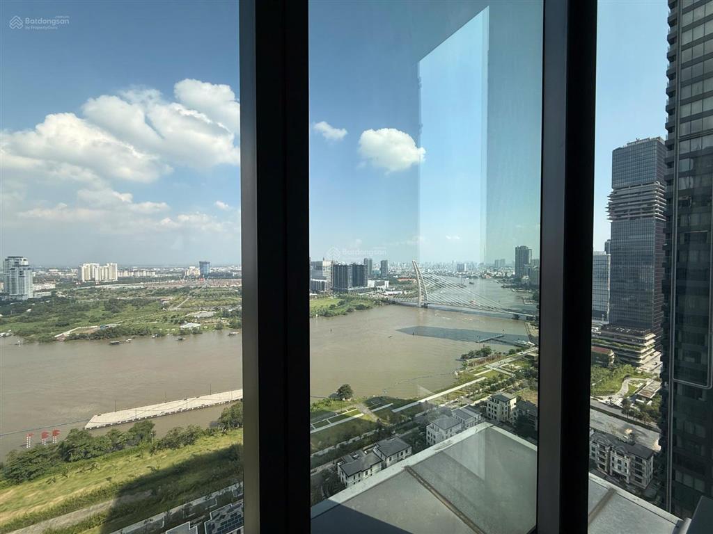 Grand marina cho thuê 3pn  150m2 view trực diện sông và thủ thiêm