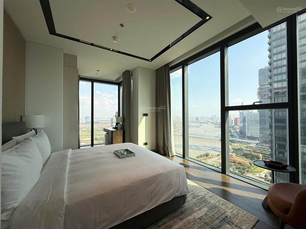 Grand marina cho thuê 3pn  150m2 view trực diện sông và thủ thiêm