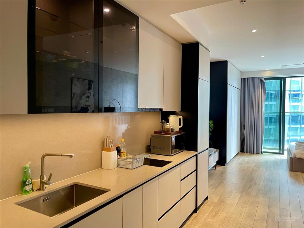 The crest studio chuyển nhượng giá siêu tốt  có sẵn hđt