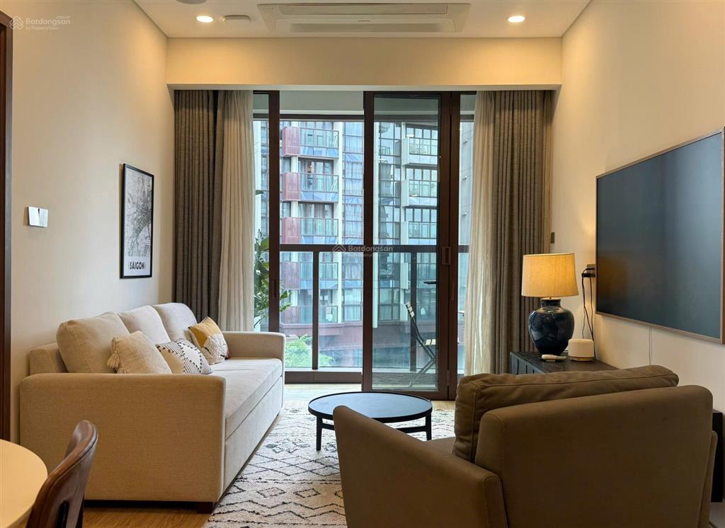 The galleria cho thuê 1pn  50m2  view cầu ba son