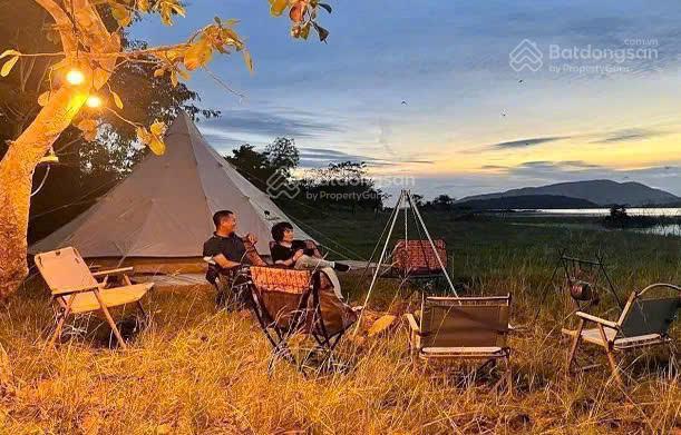 Bán lô đất tại trung tâm xã suối hai, ba vì. sổ đỏ full thổ, gần hồ suối hai. mt 8m, dt 100m2.