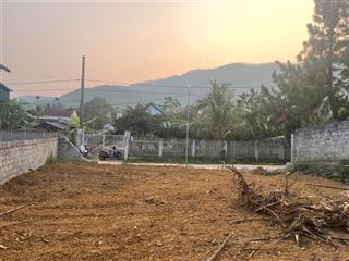 Lô đất nằm trên trục đường chính vào khu nghỉ dưỡng myla, gần đường tl317, cách cầu đồng quang 7km