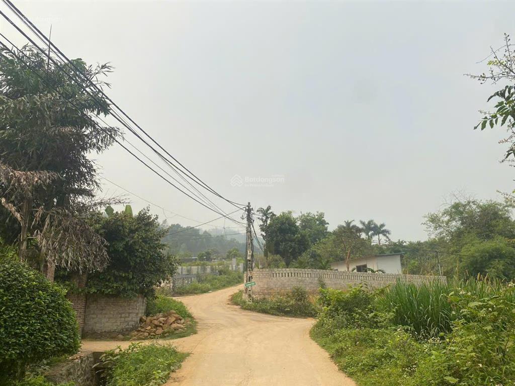 Đất yên bài giá mềm nhất khu vực, sổ vuông vắn, thế đất cao ráo, view thoáng, không khí trong lành