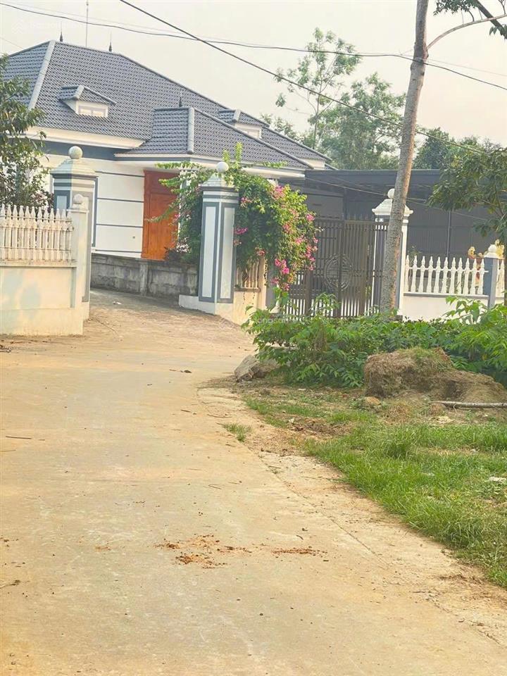 Đất ba trại giá cực rẻ, vị trí đẹp, mặt tiền rộng, view thoáng, khu dân cư gần các dịch vụ tiện ích