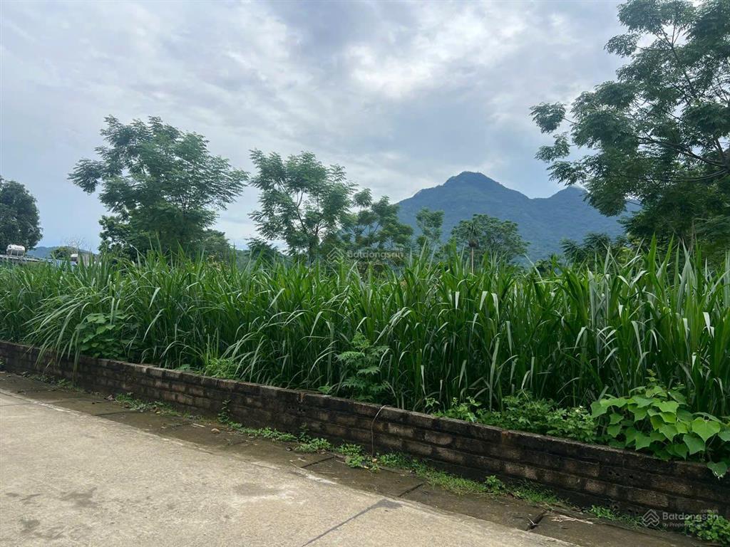 Lô góc 2 mặt tiền thông thoáng ở vân hòa, view núi đẹp, xung quanh nhiều villa, homestay nghỉ dưỡng