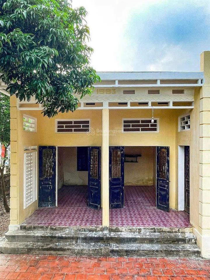 Lô đất mặt đường trục chính sẵn nhà gần trường cao đẳng, đầu tư kd buôn bán hoặc cho sinh viên thuê