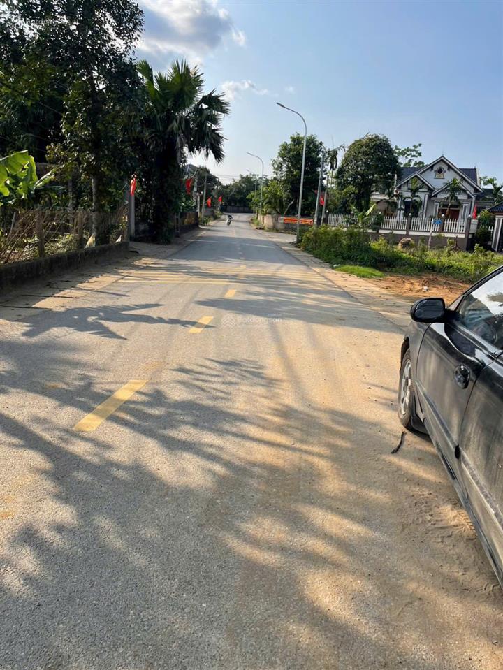Lô đất ba trại mặt đường nhựa huyện lộ, giá siêu rẻ gần mọi tiện ích thích hợp mở nhà xưởng