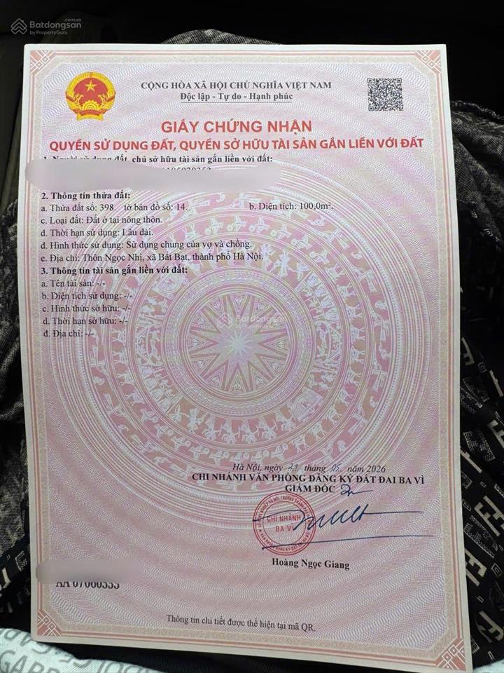 Đất full ont cách đường nhựa lớn (tuyến xe bus chạy) tầm 250m, cách chợ dân sinh và trường học 700m