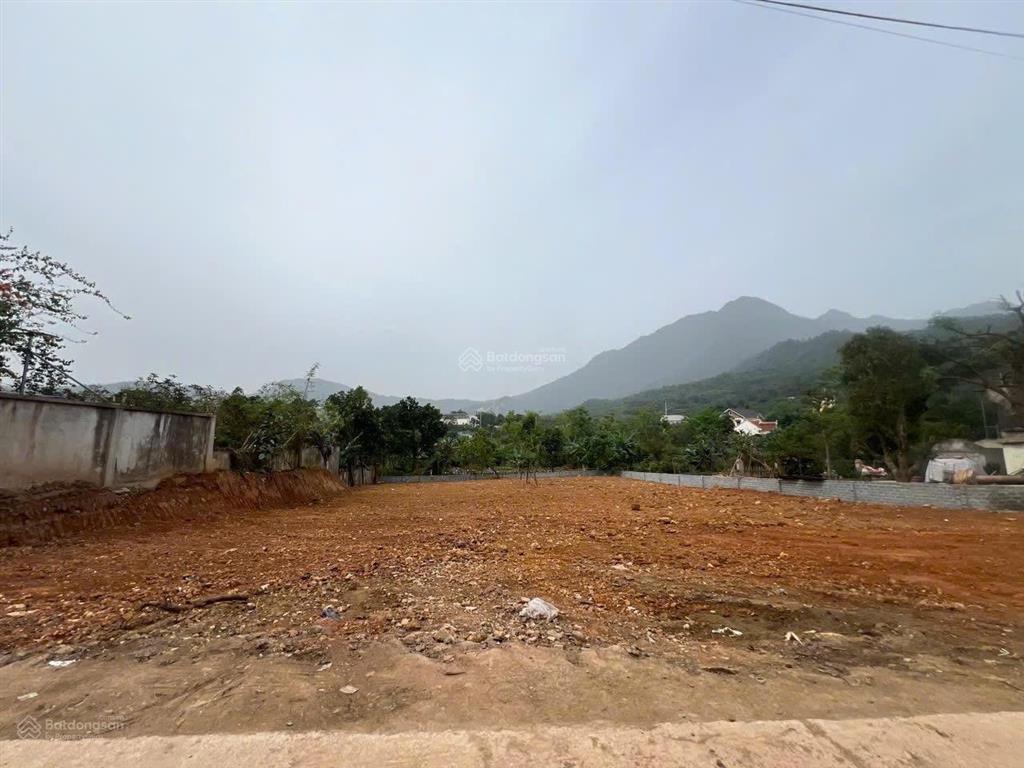 Đất nghỉ dưỡng kdl đồi gióyên bài, mt 25m đường thông, mặt hướng cánh đồng, view ao và núi ba vì