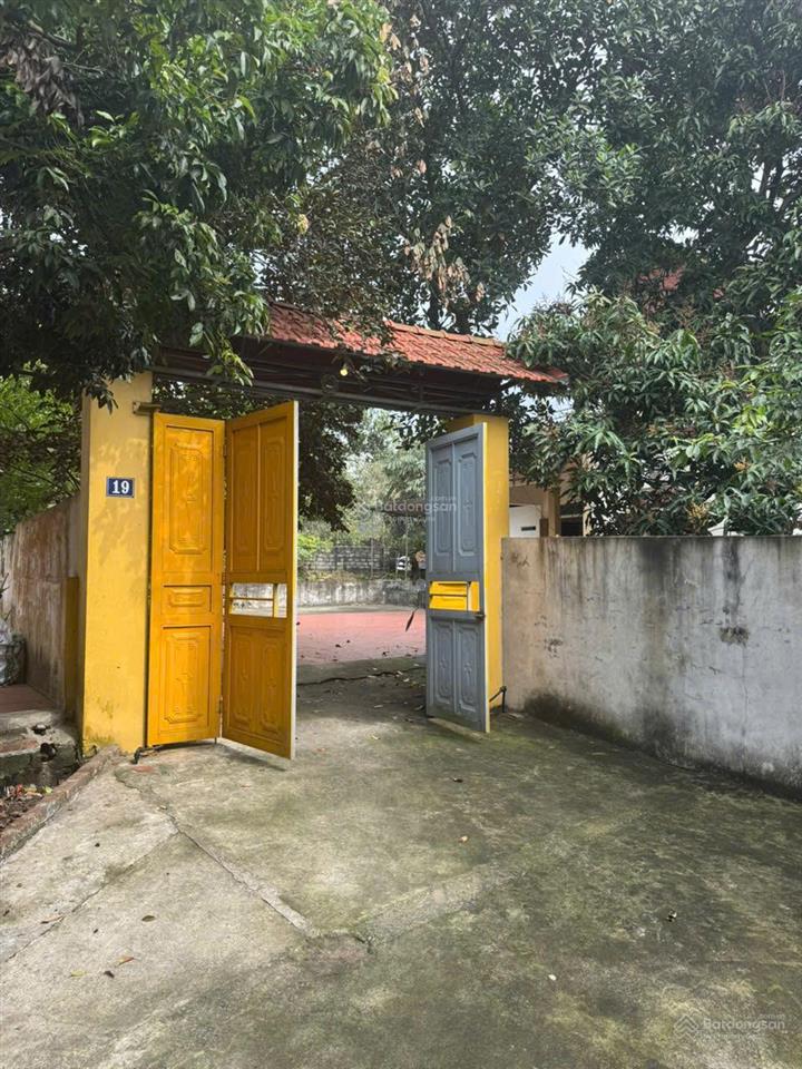 Chủ cần tiền cắt lỗ vài trăm triệu cho lô đất sẵn nhà 2 tầng đẹp lung linh trong khu dân cư sầm uất