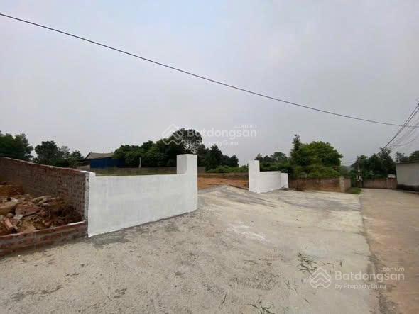 Tuyệt phẩm nghỉ dưỡng view núi xã quảng oai, đường rộng ngõ thông tứ phía, gần quy hoạch đường hcm