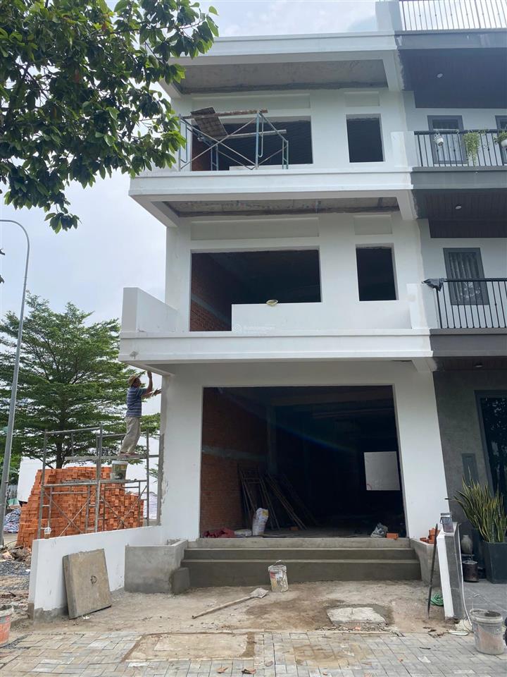 Sh0phouse sản phẩm đất nền đầu tư khan hiếm. giá bán 6,9 tỷ mức giá đất nền rất tốt ở mizuki park