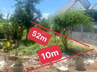 Bán đất ngay khu dân cư đông, diện tích 525m2 thổ cư sẵn 200m2, gần chợ, gần trường học, sổ sẳn.