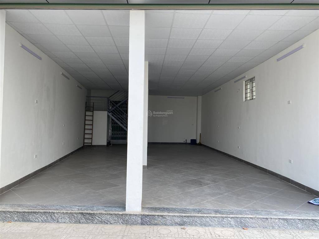Cửa hàng 170m2 tại sân vận động mỹ đình, hn.