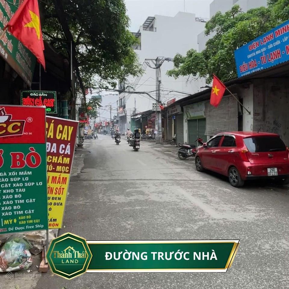 Cổ nhuế kinh doanh sầm uất ô tô tránh dt 111m² 3 tầng mặt tiền 5.4m giá 31 tỷ