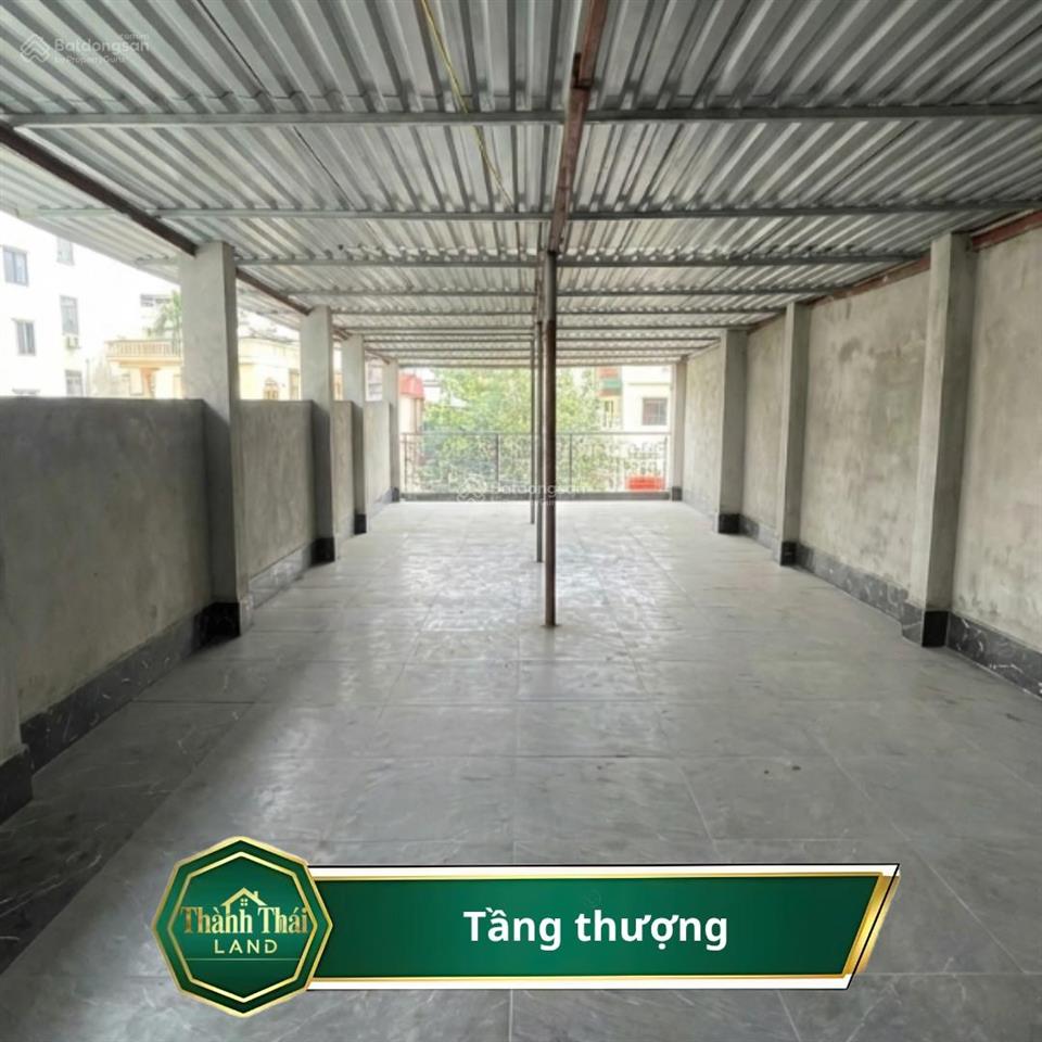 Cổ nhuế kinh doanh sầm uất ô tô tránh dt 111m² 3 tầng mặt tiền 5.4m giá 31 tỷ
