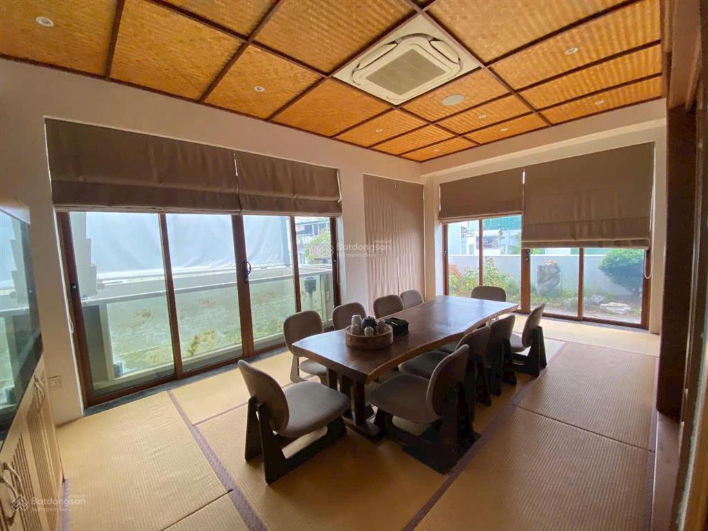 Cần cho thuê biệt thự góc 2mt hxh 127/2a bình lợi p. 13 q. bình thạnh thông ra đặng thùy trâm