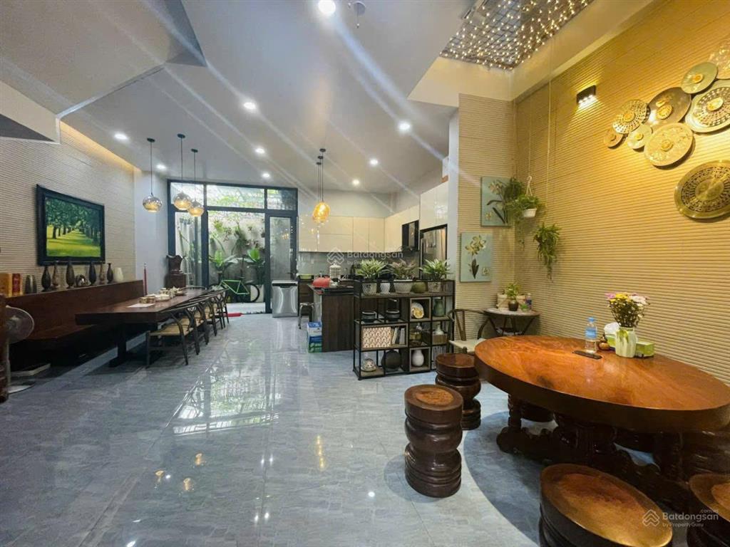 Cần cho thuê nhà hxh 100/2a lê quang định, p.14, q.bình thạnh, gần chợ bà chiểu