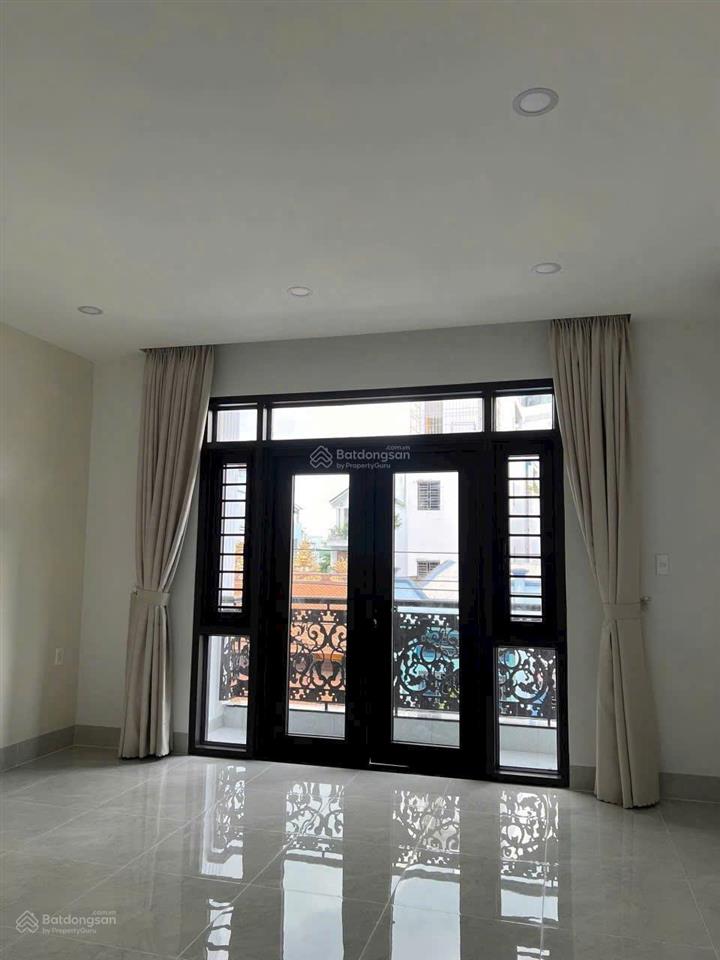 Cần cho thuê nhà đẹp full nội thất 89/6a nguyễn hồng đào p.14 q.tân bình