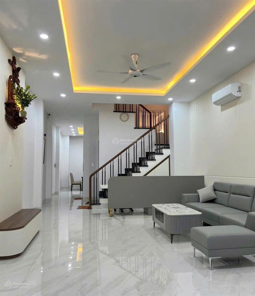 Cần cho thuê nhà đẹp full nội thất 89/6a nguyễn hồng đào p.14 q.tân bình