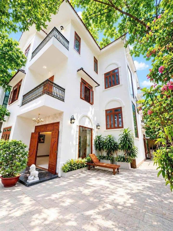 Cần cho thuê biệt thự mặt tiền 85a nguyễn thế truyện, phường tân sơn nhì, quận tân phú