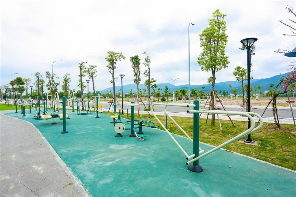 Nhà phố 4 tầng quảng yên centro đón sóng hạ tầng, giá chỉ hơn 4 tỷ