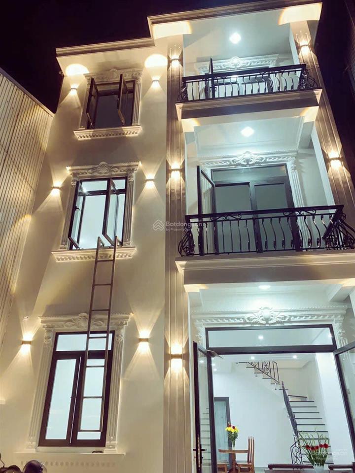 Nhà 3 tầng kiệt ô tô gần chợ mai full nội thất dọn vào ở ngay