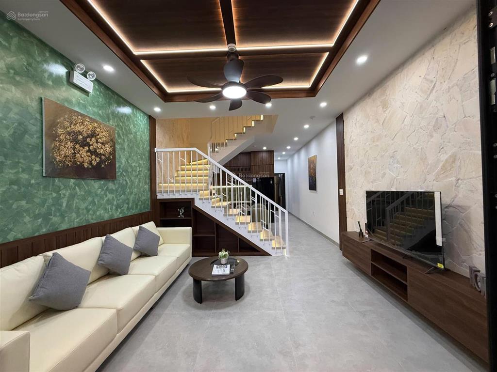 Nhà 3 tầng full nội thất cạnh làng hương thủy xuân cách đường chính khoảng 50m