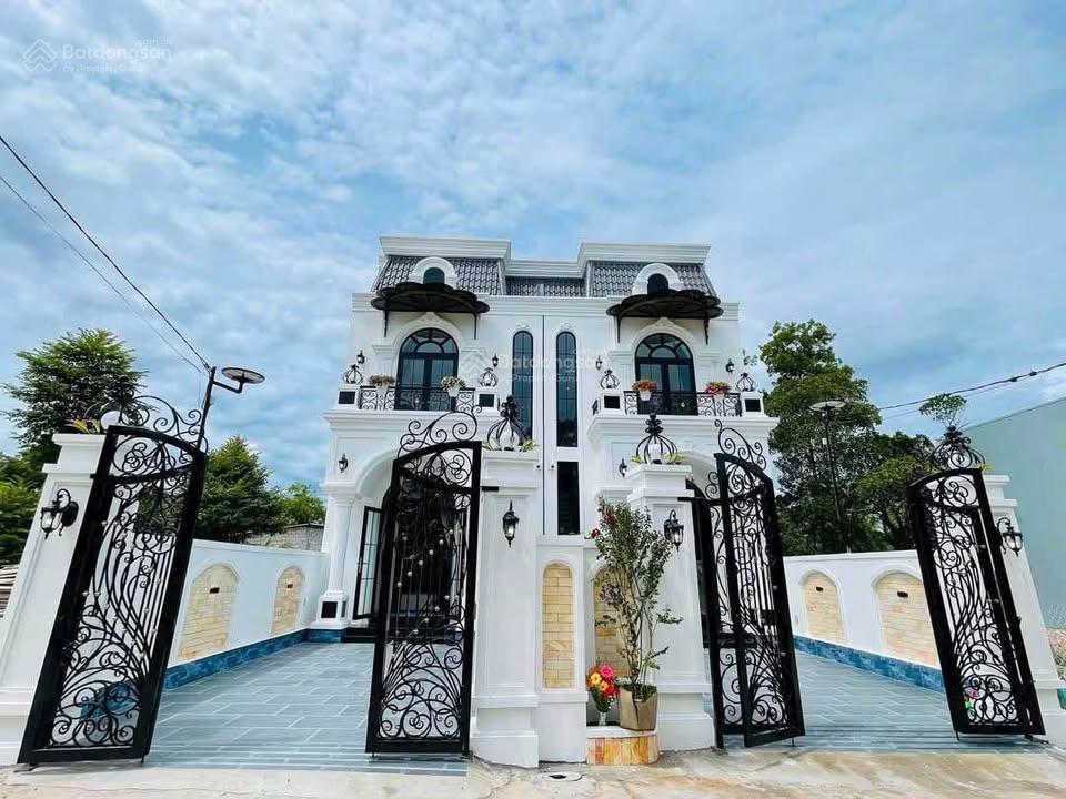 Nhà 2 tầng thủy xuân full nội thất thất dọn vào ở ngay