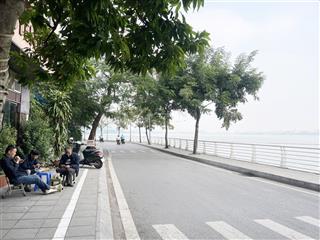 Siêu phẩm mặt hồ tây 3 thoáng, 140,1m, 6 tầng, mặt tiền khủng trên 10m, giá 240 tỷ