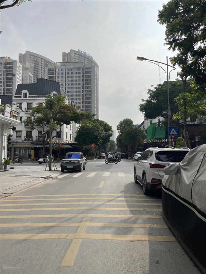 Bán lk văn phú hà đông,gần vườn hoa,trường học,dân trí cao,tiện ích ngập tràn,67.5m,4 tầng,18,5 tỷ