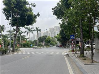 Bán lk văn phú hà đông,gần vườn hoa,trường học,dân trí cao,tiện ích ngập tràn,67.5m,4 tầng,18,5 tỷ