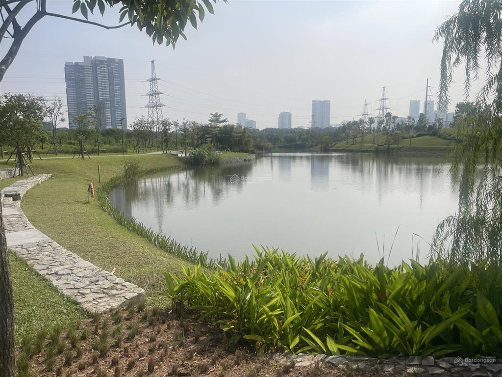 Bán gấp lk 120m², 3 tầng, khu ngọc lan park city hà đông, hn, full nội thất, giá 32,5 tỷ