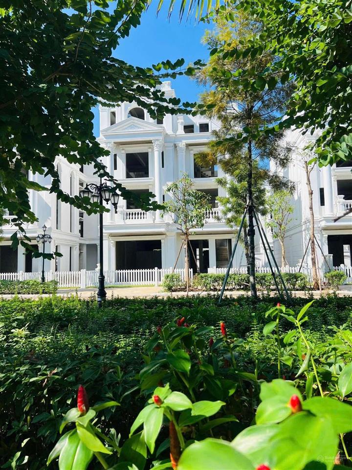 Đẳng cấp thượng lưu, định vị thượng tầng, long biên golf villas  nơi tinh hoa hội tụ