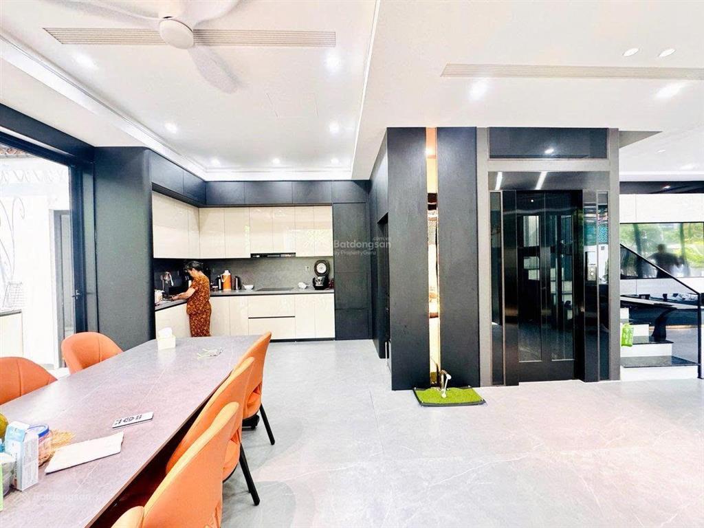 Bán bt vip 200m,4 tầng,thang máy,full nội thất,khu đô thị geleximco lê trọng tấn,hà đông.40 tỷ