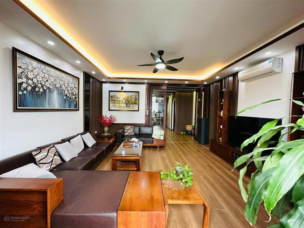 Siêu vip, siêu hiếm, 3 mặt thoáng, 68m2 4 tầng nguyễn đình chiểu, hai bà trưng, hà nội, giá 45 tỷ