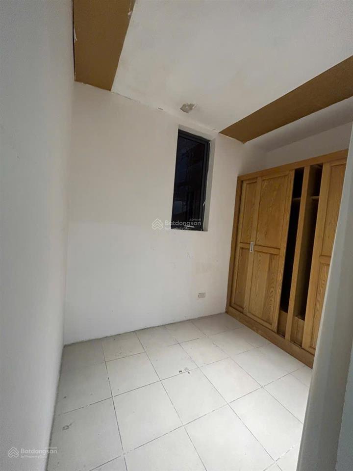 Chính chủ cho thuê ch 1 khách 2pn, tại số 17 ngõ 101, nguyễn đình chiểu, hbt (gần cv thống nhất)