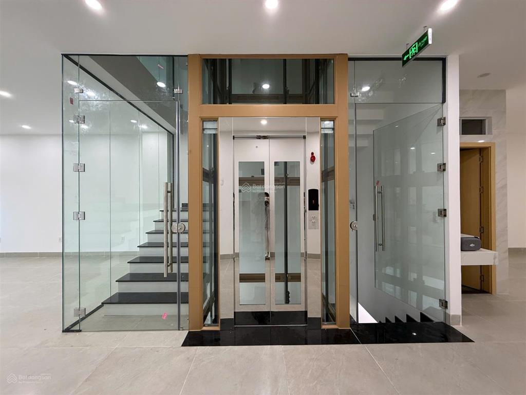 Share lại 3 tầng phù hợp làm văn phòng khu phố pavillon, mặt tiền trần đăng ninh đối diện masteri