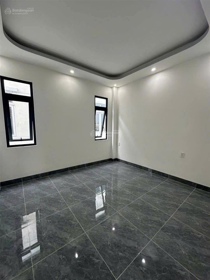 Bán nhà riêng 3 tấm tại phường tân đông hiệp, 5,350 tỷ,vị trí an ninh, giá tốt