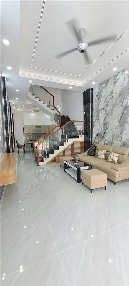 Chính chủ cần bán nhà 3 tấm  sổ riêng  hỗ trợ vay ngân hàng