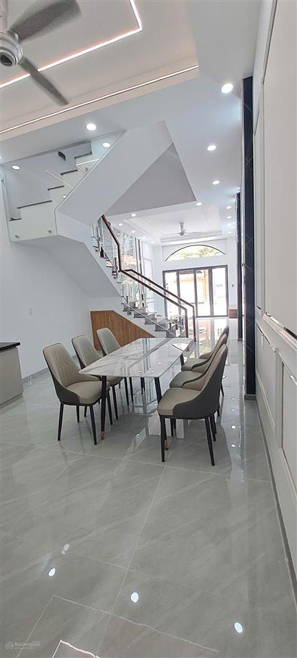 Chính chủ cần bán nhà 3 tấm  sổ riêng  hỗ trợ vay ngân hàng
