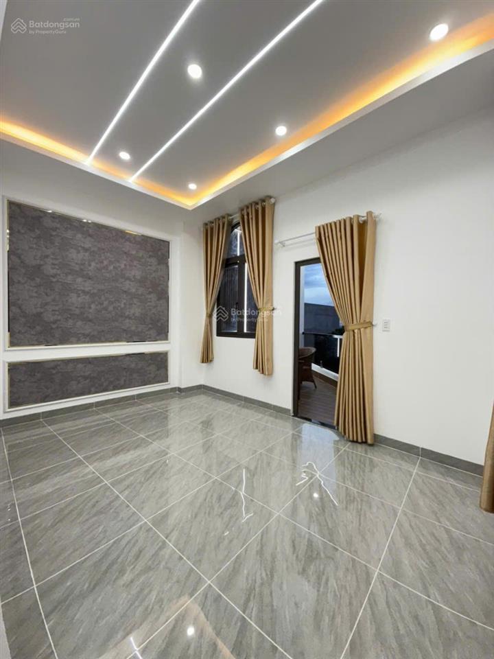 Bán nhà riêng sổ riêng căn góc 2 mặt tiền  vị trí dân trí cao