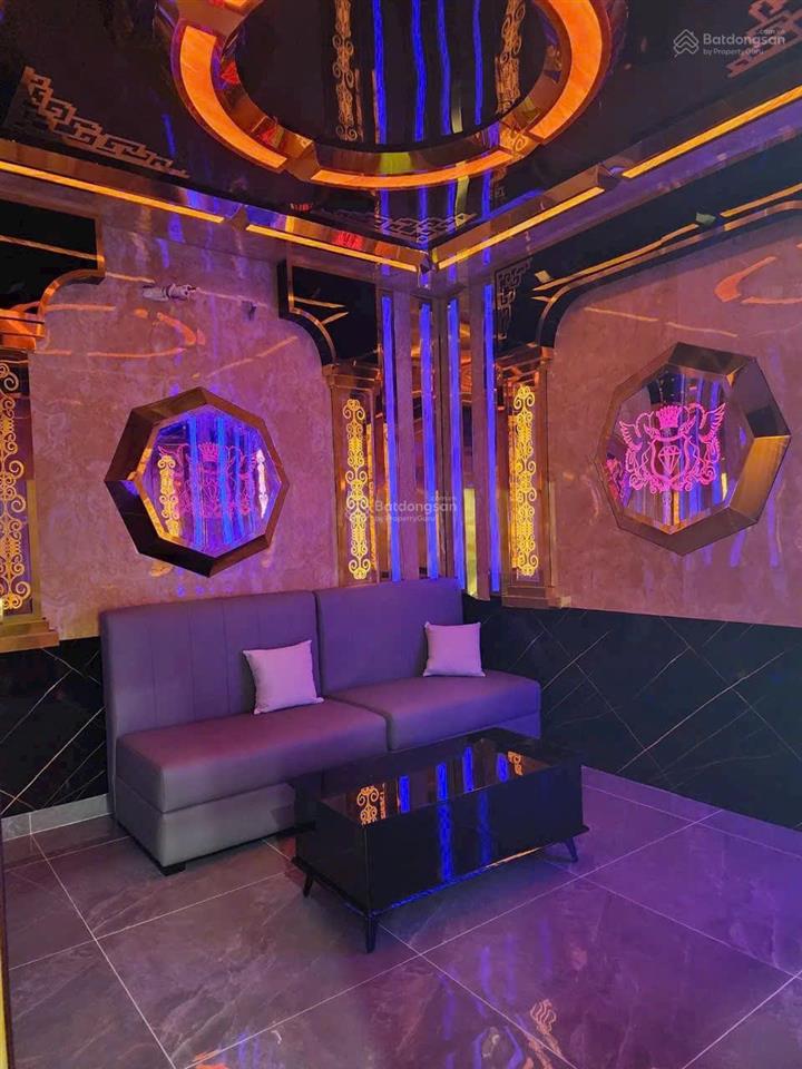 Bán nhà căn góc 2 mặt tiền  chính chủ 0812 611 ***