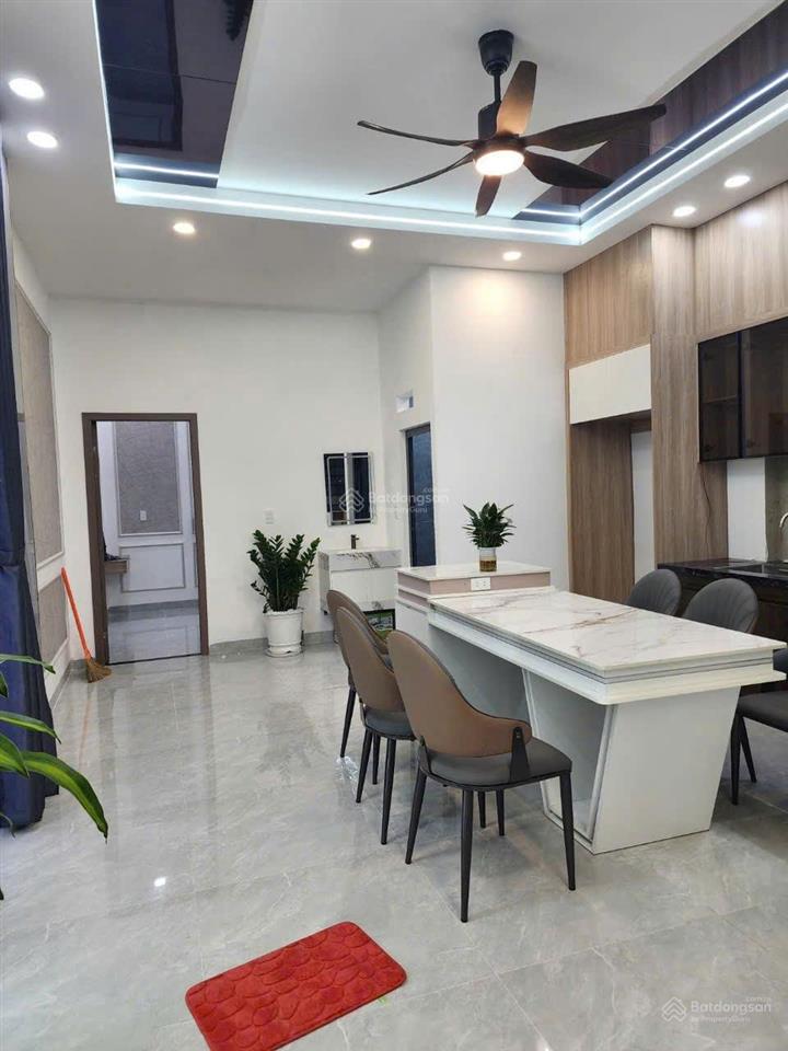 Bán nhà căn góc 2 mặt tiền  chính chủ 0812 611 ***