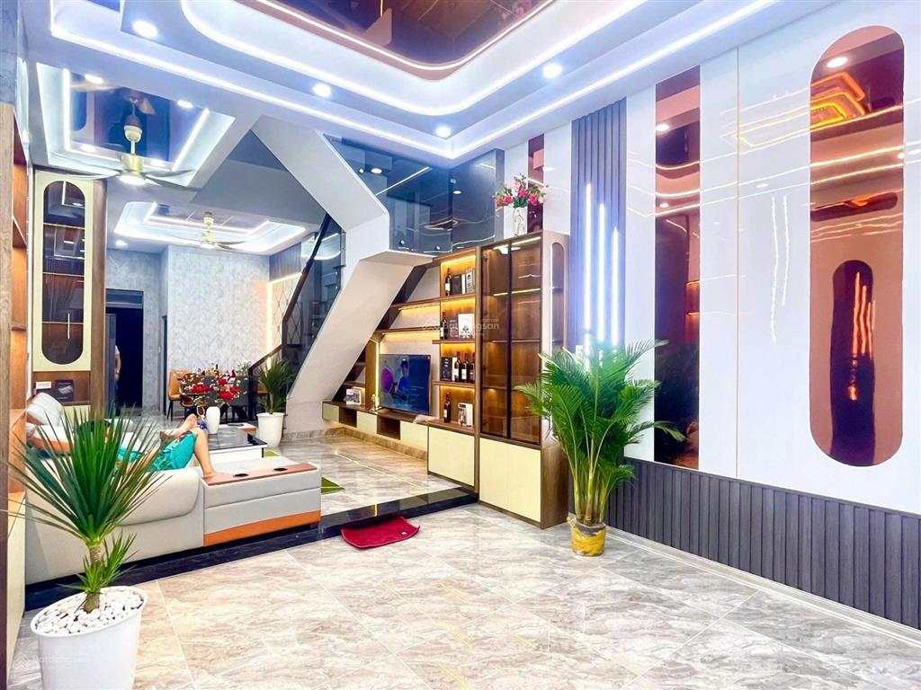 Chính chủ bán nhà 3 tấm  sổ riêng  hỗ trợ vay ngân hàng  nhà mới 100%