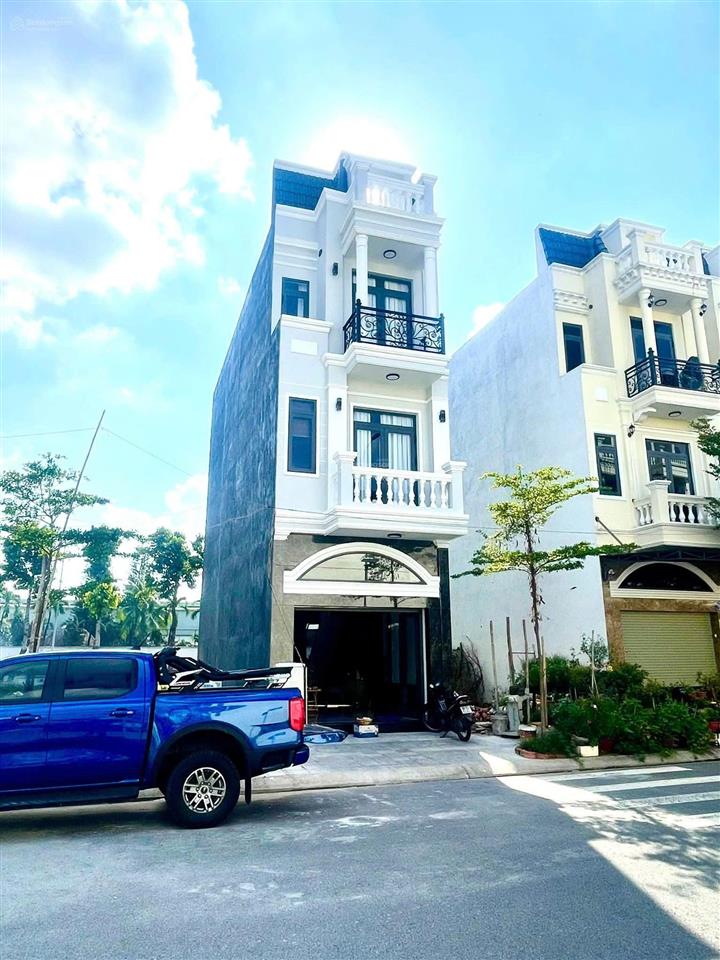 Chính chủ bán nhà 3 tấm  sổ riêng  hỗ trợ vay ngân hàng  nhà mới 100%