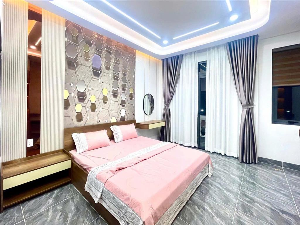 Chính chủ bán nhà 3 tấm  sổ riêng  hỗ trợ vay ngân hàng  nhà mới 100%